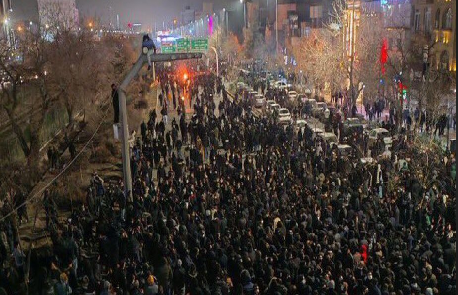 Iran : Nouvel assaut populaire contre l’état des Mollah